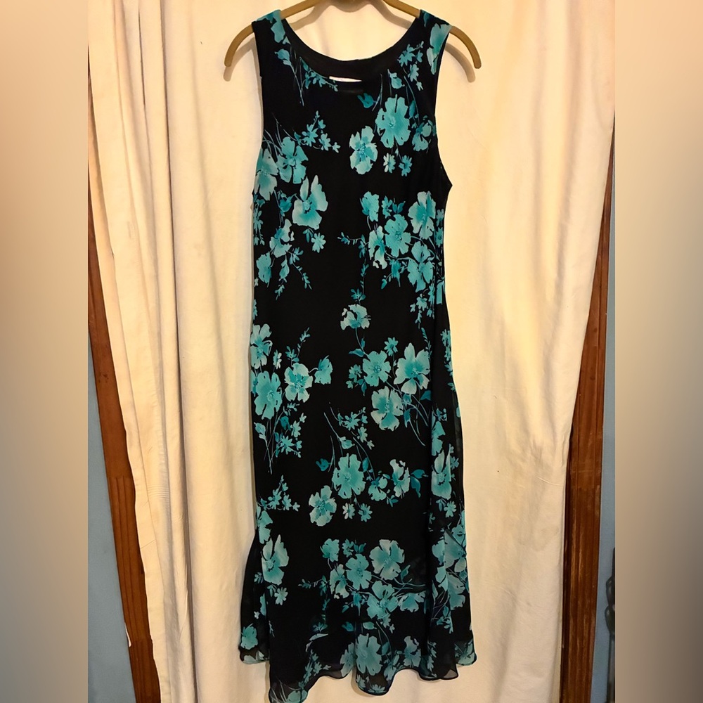 Studio I Dress